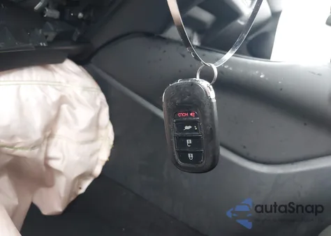 2025 Honda Hr-V Awd Lx z USA, uszkodzony, nr VIN 3CZRZ2H33SM771294